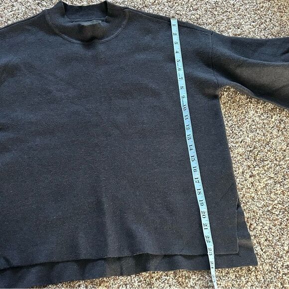 Anthropologie Sunday in Brooklyn Women’s Gray Flutter Bell Sleeve Top Medium - Picture 12 of 12